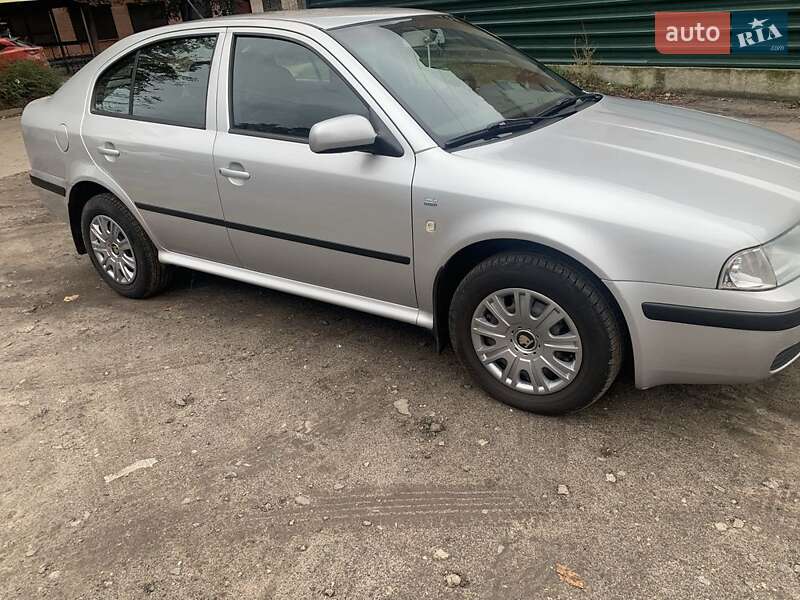 Лифтбек Skoda Octavia 2003 в Черкассах фото 13 Лифтбек Skoda Octavia 2003 в Черкассах