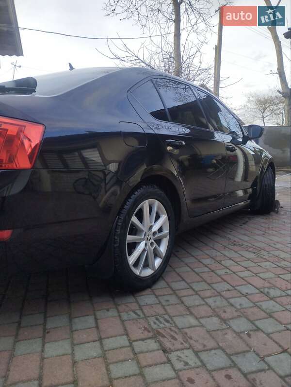 Ліфтбек Skoda Octavia 2016 в Золочеві