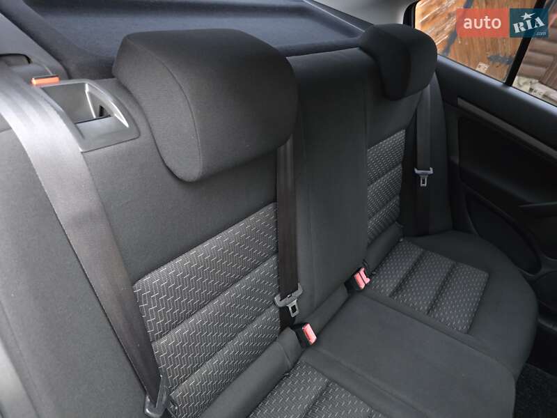 Лифтбек Skoda Octavia 2012 в Полтаве фото 70 Лифтбек Skoda Octavia 2012 в Полтаве