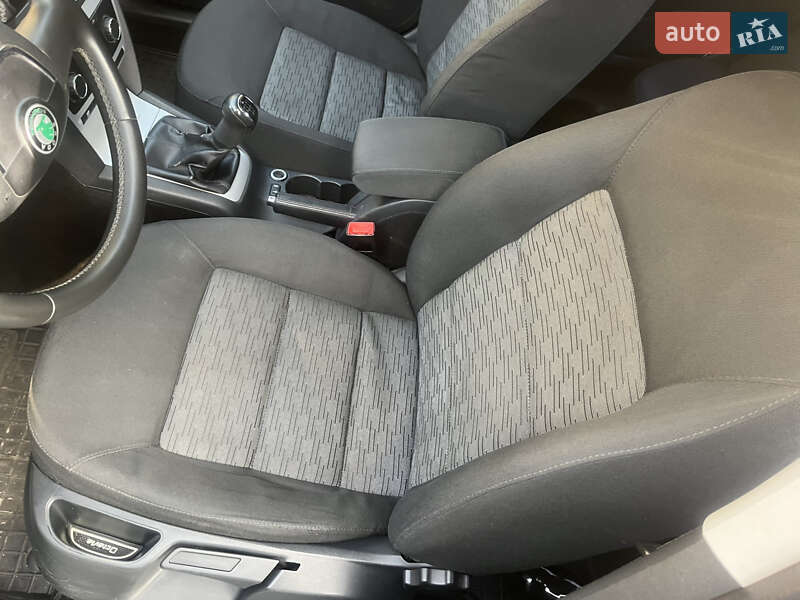 Лифтбек Skoda Octavia 2012 в Нежине