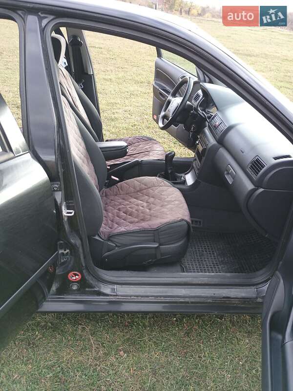 Лифтбек Skoda Octavia 2001 в Лановцах фото 13 Лифтбек Skoda Octavia 2001 в Лановцах