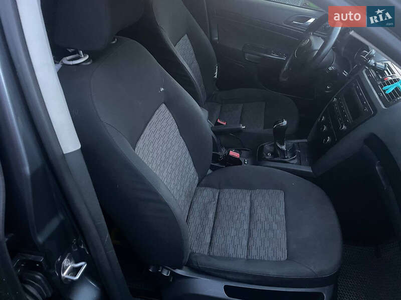 Лифтбек Skoda Octavia 2011 в Киеве фото 16 Лифтбек Skoda Octavia 2011 в Киеве