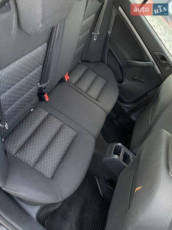 Универсал Skoda Octavia 2010 в Мукачево фото 44 Универсал Skoda Octavia 2010 в Мукачево