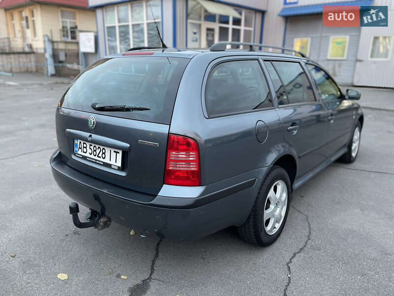 Универсал Skoda Octavia 2004 в Виннице