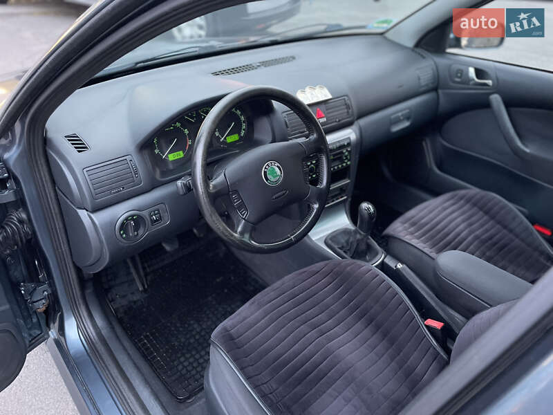 Универсал Skoda Octavia 2004 в Виннице