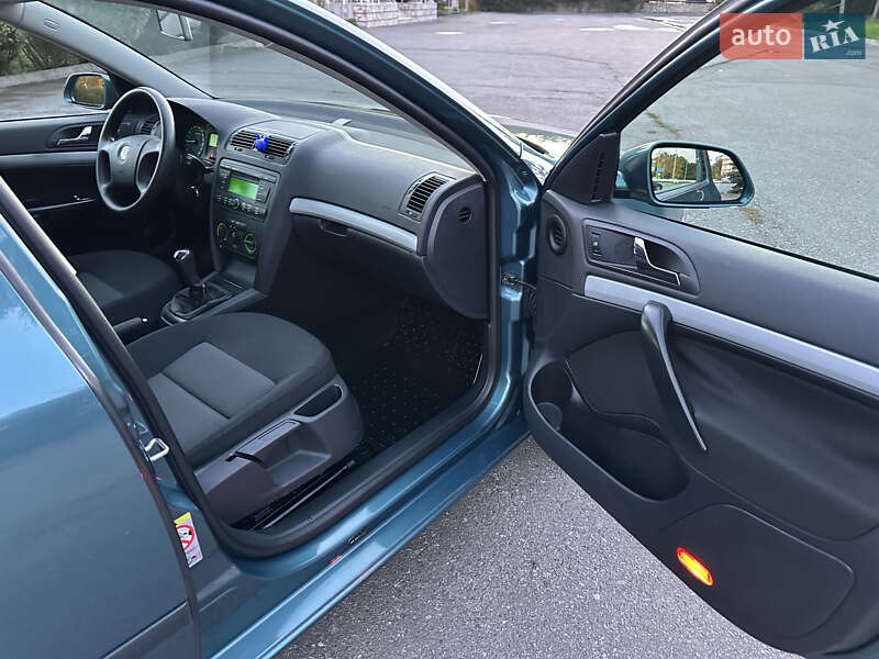 Лифтбек Skoda Octavia 2006 в Тернополе фото 31 Лифтбек Skoda Octavia 2006 в Тернополе