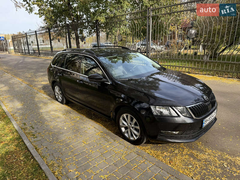 Универсал Skoda Octavia 2019 в Николаеве