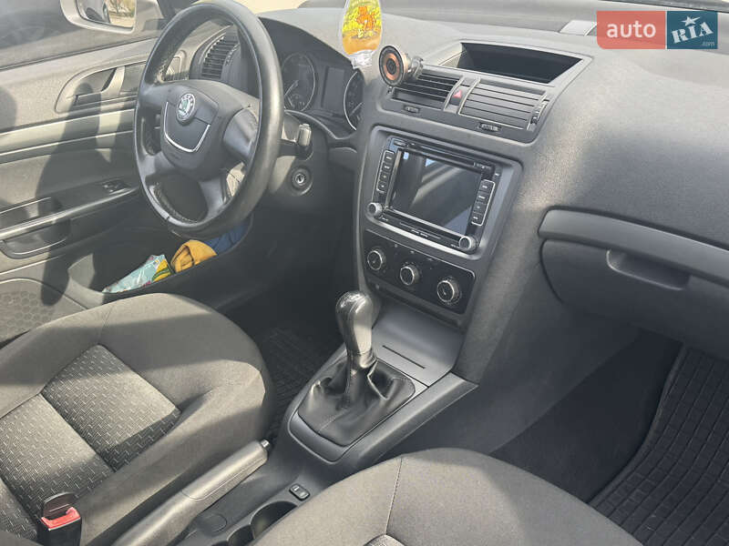 Лифтбек Skoda Octavia 2009 в Виннице