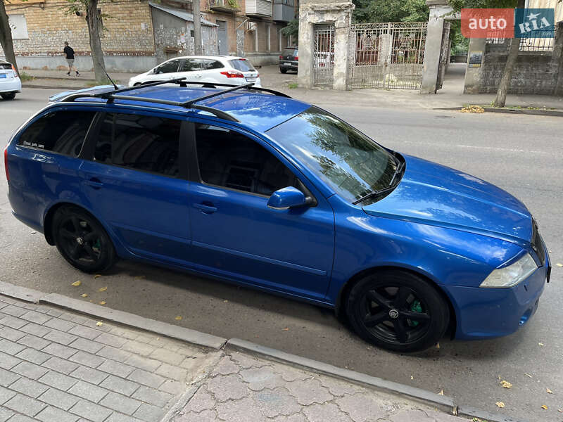 Універсал Skoda Octavia 2008 в Сумах