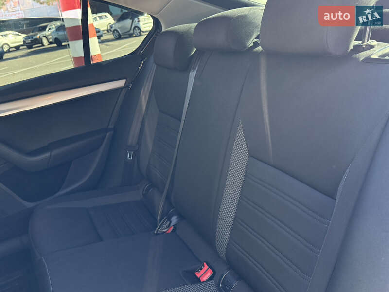 Лифтбек Skoda Octavia 2017 в Одессе