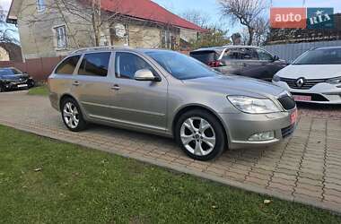 Универсал Skoda Octavia 2012 в Стрые