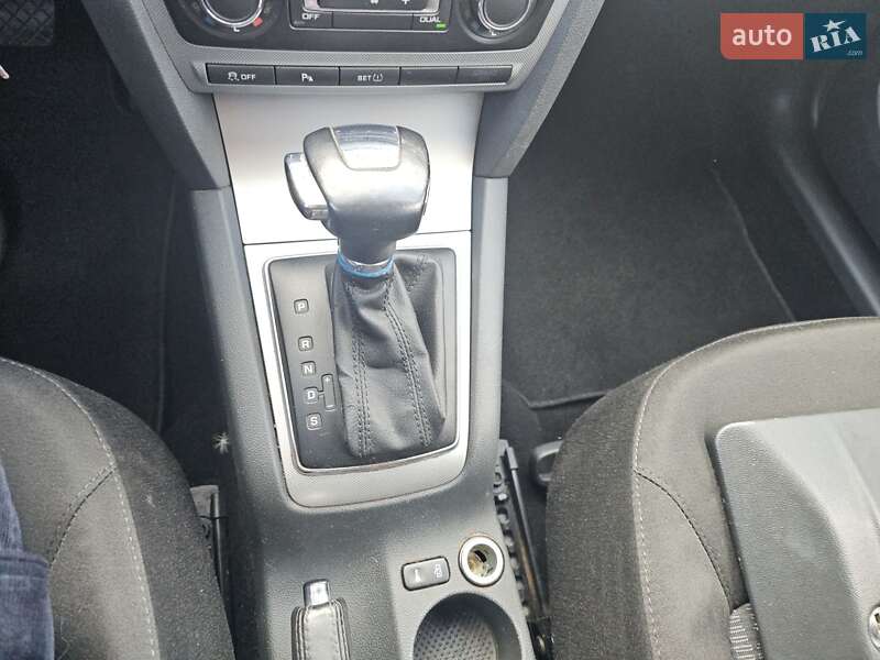 Универсал Skoda Octavia 2012 в Стрые