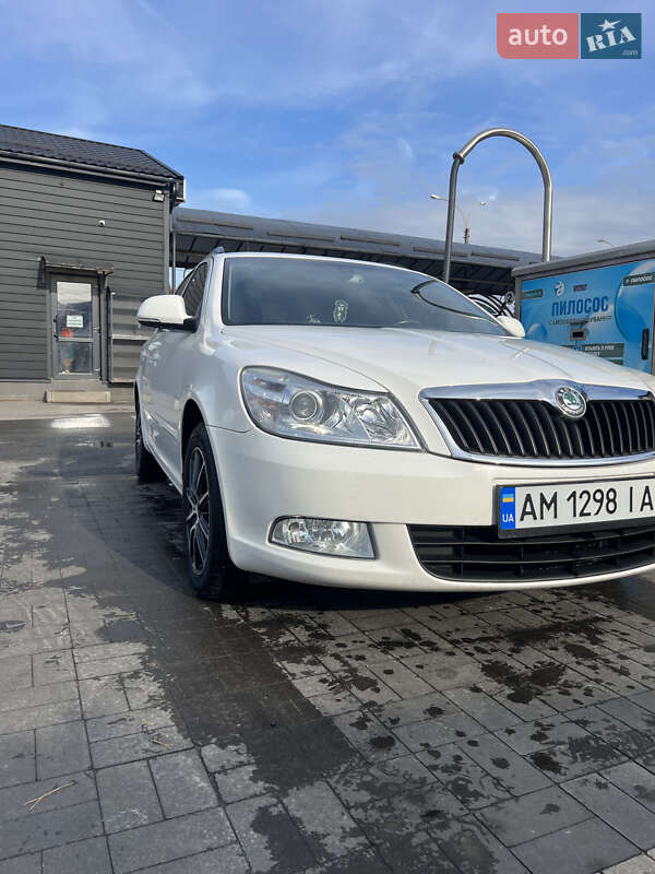 Универсал Skoda Octavia 2009 в Житомире