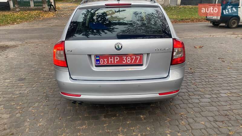 Універсал Skoda Octavia 2010 в Таращі