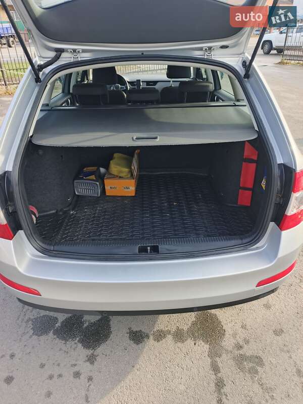 Універсал Skoda Octavia 2014 в Чернігові фото 3 Універсал Skoda Octavia 2014 в Чернігові