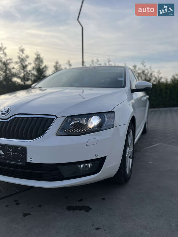 Лифтбек Skoda Octavia 2014 в Сельцо