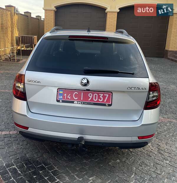 Універсал Skoda Octavia 2020 в Дніпрі