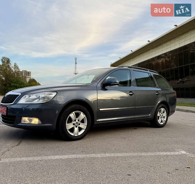 Универсал Skoda Octavia 2010 в Запорожье фото 3 Универсал Skoda Octavia 2010 в Запорожье