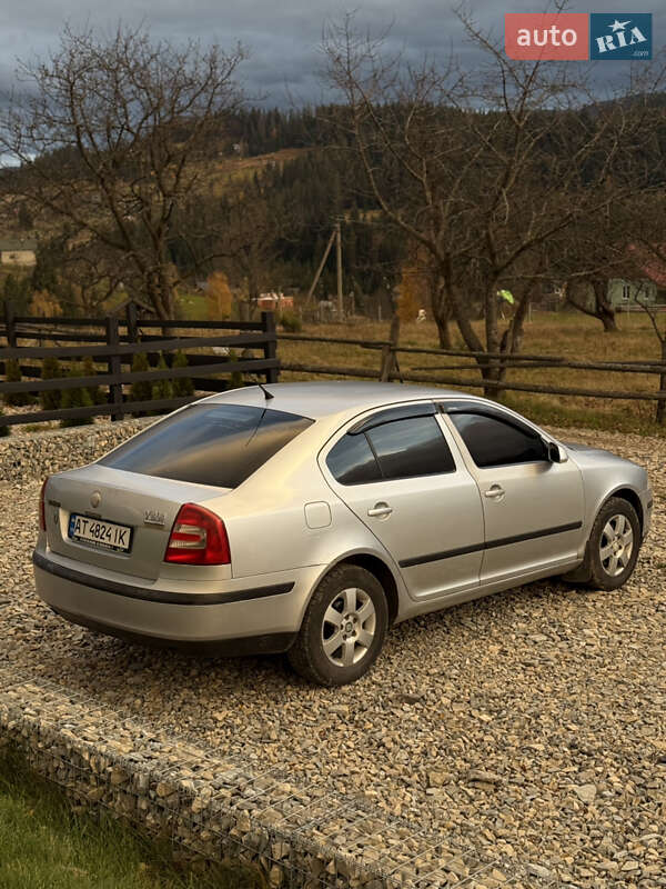 Лифтбек Skoda Octavia 2008 в Ивано-Франковске