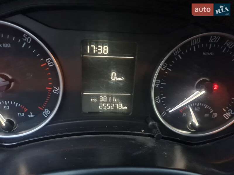 Универсал Skoda Octavia 2011 в Новом Буге