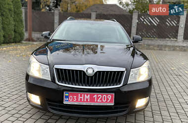 Універсал Skoda Octavia 2009 в Луцьку