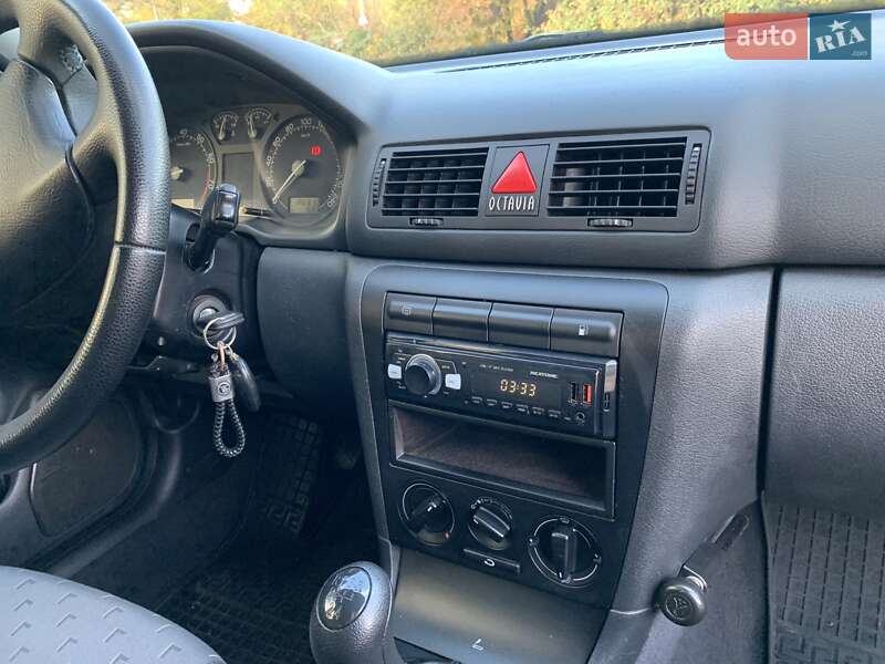 Лифтбек Skoda Octavia 2006 в Кривом Роге фото 21 Лифтбек Skoda Octavia 2006 в Кривом Роге