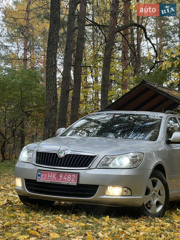 Универсал Skoda Octavia 2010 в Ровно фото 3 Универсал Skoda Octavia 2010 в Ровно