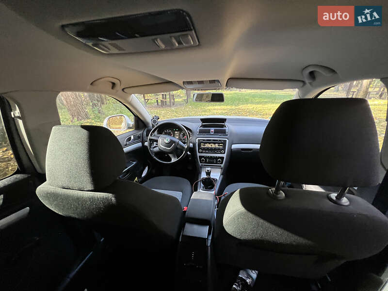 Универсал Skoda Octavia 2010 в Ровно фото 37 Универсал Skoda Octavia 2010 в Ровно