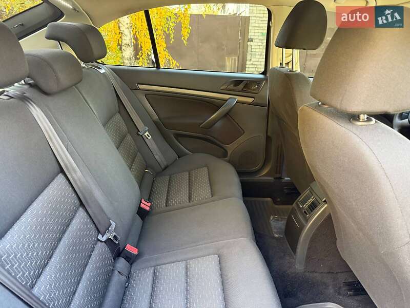 Лифтбек Skoda Octavia 2012 в Киеве фото 9 Лифтбек Skoda Octavia 2012 в Киеве