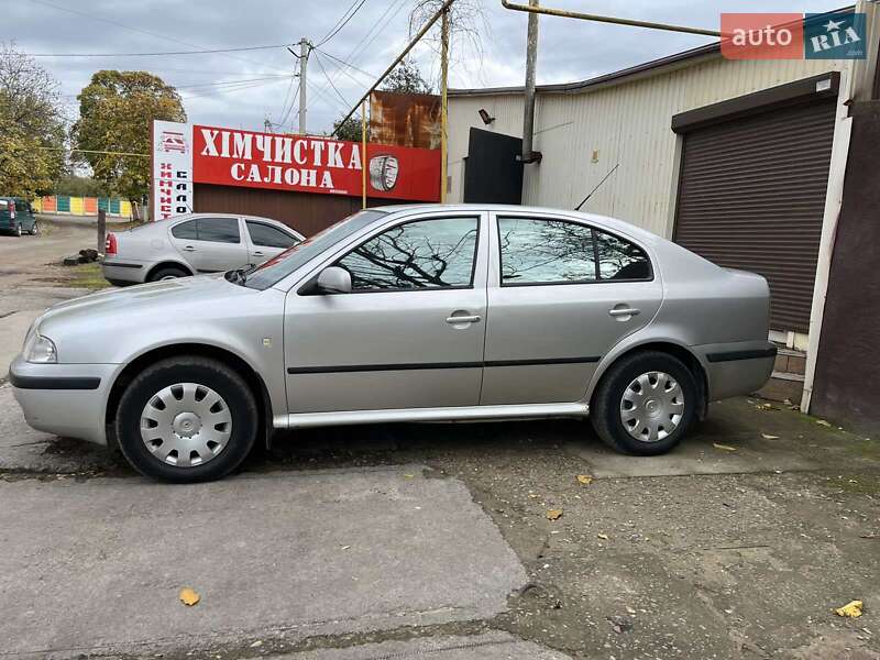 Лифтбек Skoda Octavia 2007 в Доманевке