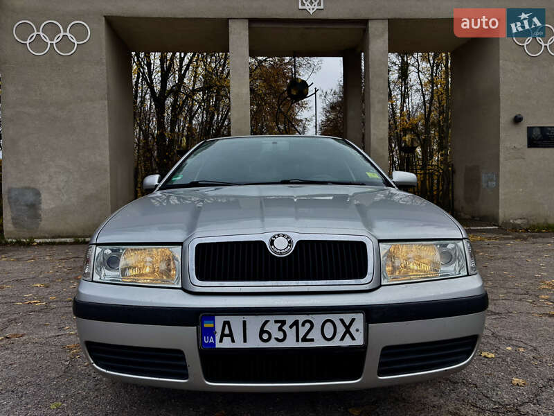 Лифтбек Skoda Octavia 2000 в Маньковке