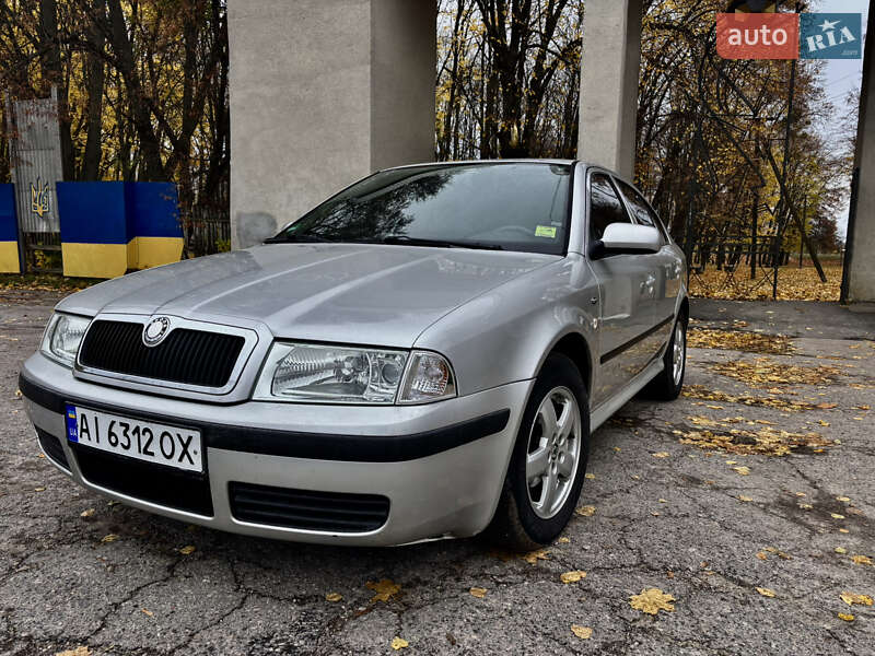 Лифтбек Skoda Octavia 2000 в Маньковке