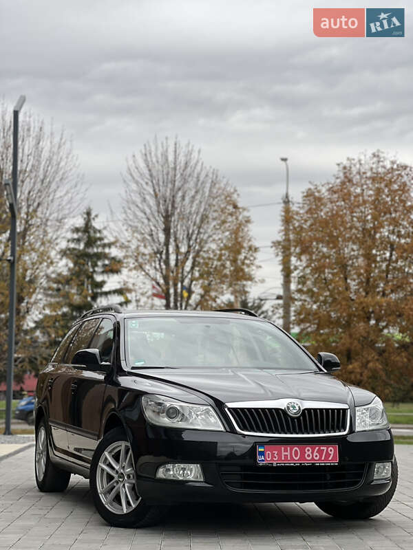 Универсал Skoda Octavia 2013 в Луцке