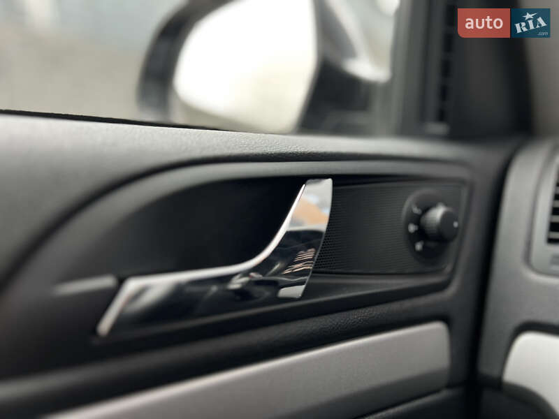 Универсал Skoda Octavia 2013 в Луцке