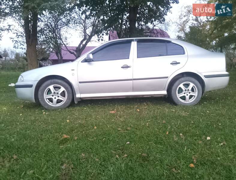 Ліфтбек Skoda Octavia 2001 в Стрию