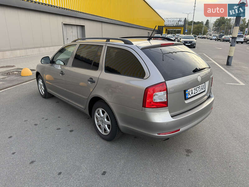 Универсал Skoda Octavia 2010 в Киеве фото 9 Универсал Skoda Octavia 2010 в Киеве