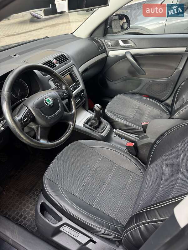 Универсал Skoda Octavia 2012 в Ивано-Франковске фото 15 Универсал Skoda Octavia 2012 в Ивано-Франковске
