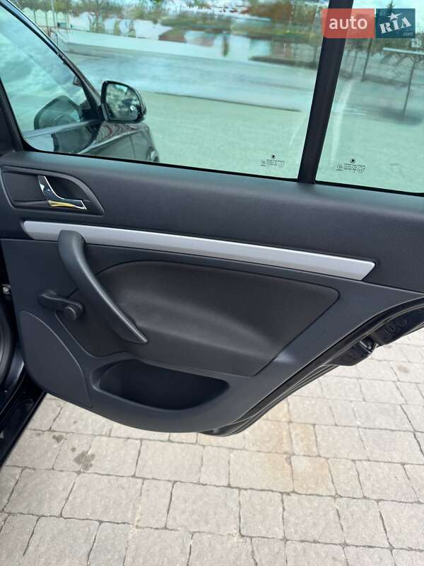 Универсал Skoda Octavia 2012 в Ивано-Франковске фото 30 Универсал Skoda Octavia 2012 в Ивано-Франковске