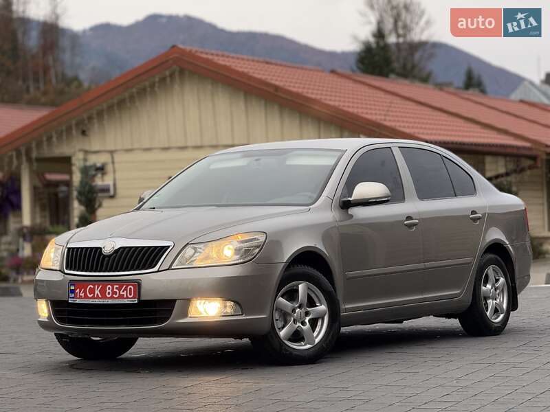 Лифтбек Skoda Octavia 2009 в Хусте фото 3 Лифтбек Skoda Octavia 2009 в Хусте