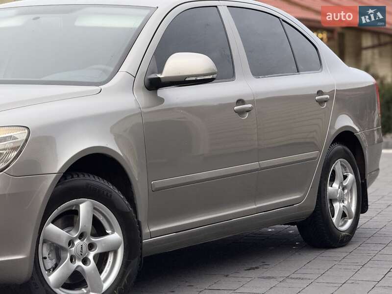 Лифтбек Skoda Octavia 2009 в Хусте фото 6 Лифтбек Skoda Octavia 2009 в Хусте
