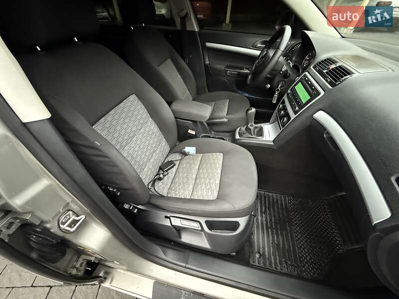 Лифтбек Skoda Octavia 2009 в Хусте фото 30 Лифтбек Skoda Octavia 2009 в Хусте