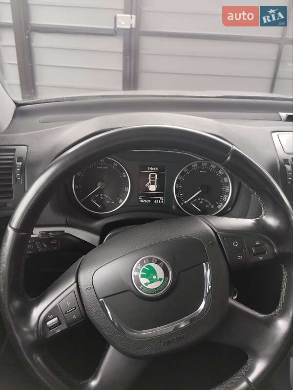 Универсал Skoda Octavia 2012 в Луцке фото 12 Универсал Skoda Octavia 2012 в Луцке