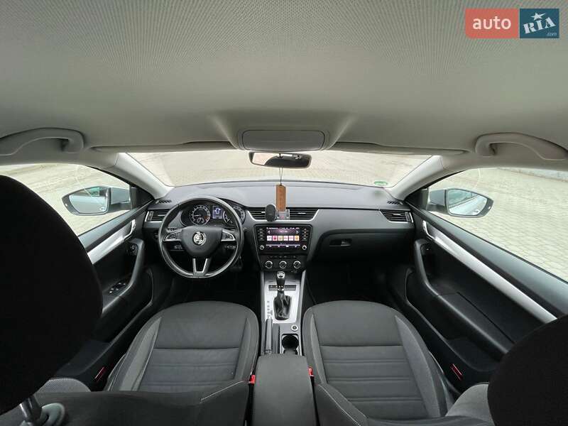 Универсал Skoda Octavia 2019 в Луцке фото 19 Универсал Skoda Octavia 2019 в Луцке