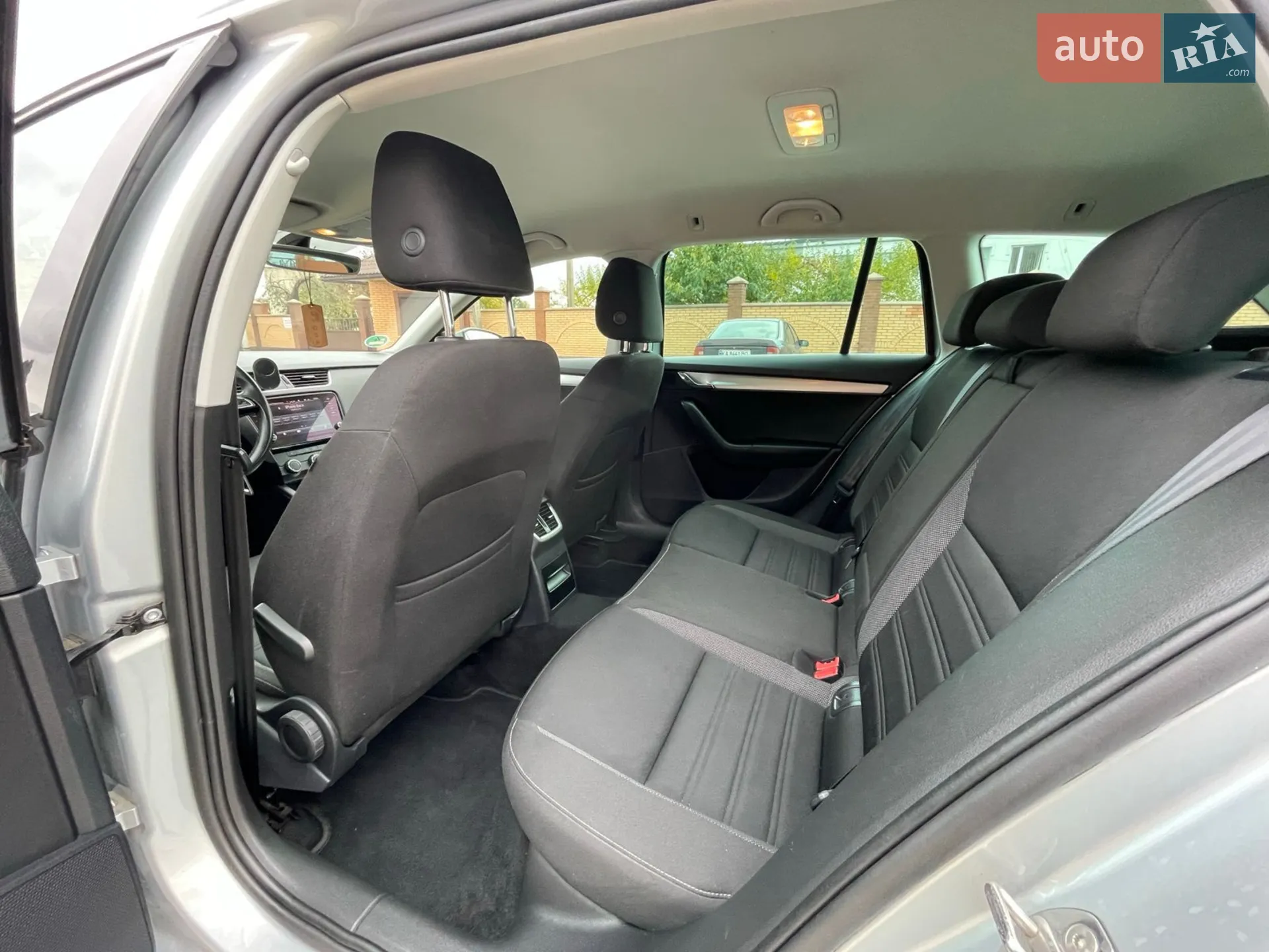 2019 Skoda Octavia - мініатюра 28