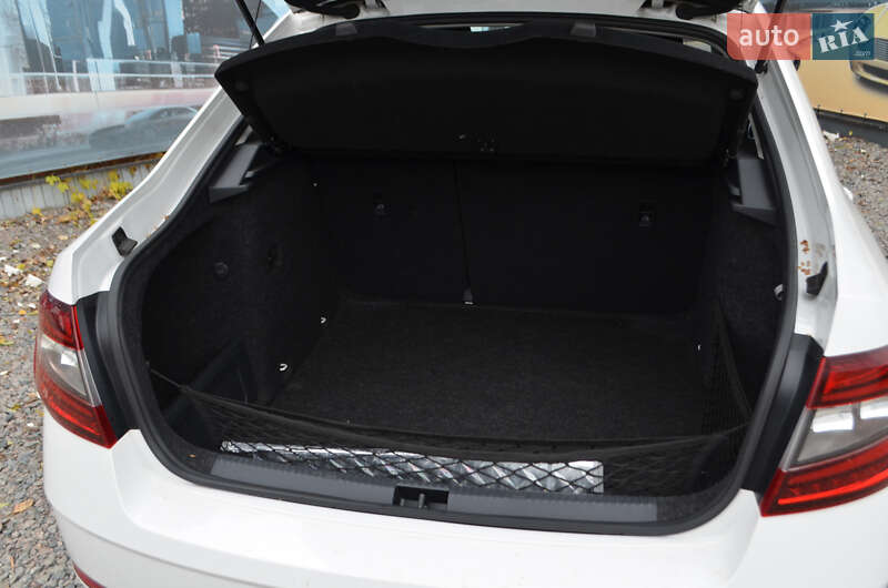 Лифтбек Skoda Octavia 2019 в Киеве