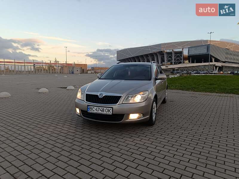 Универсал Skoda Octavia 2010 в Львове фото 2 Универсал Skoda Octavia 2010 в Львове