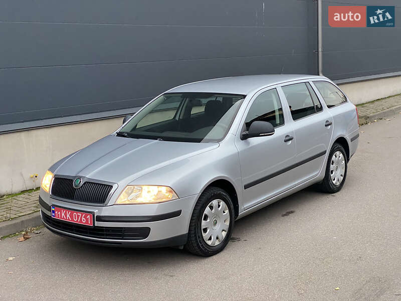 Універсал Skoda Octavia 2012 в Києві фото 5 Універсал Skoda Octavia 2012 в Києві
