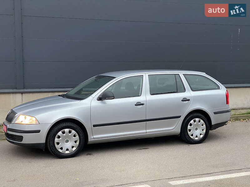 Універсал Skoda Octavia 2012 в Києві фото 2 Універсал Skoda Octavia 2012 в Києві