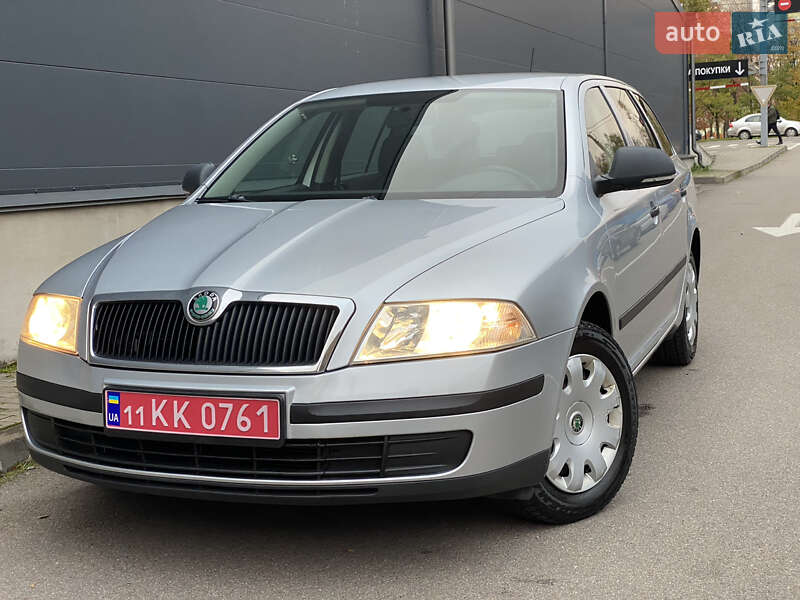 Універсал Skoda Octavia 2012 в Києві фото 44 Універсал Skoda Octavia 2012 в Києві
