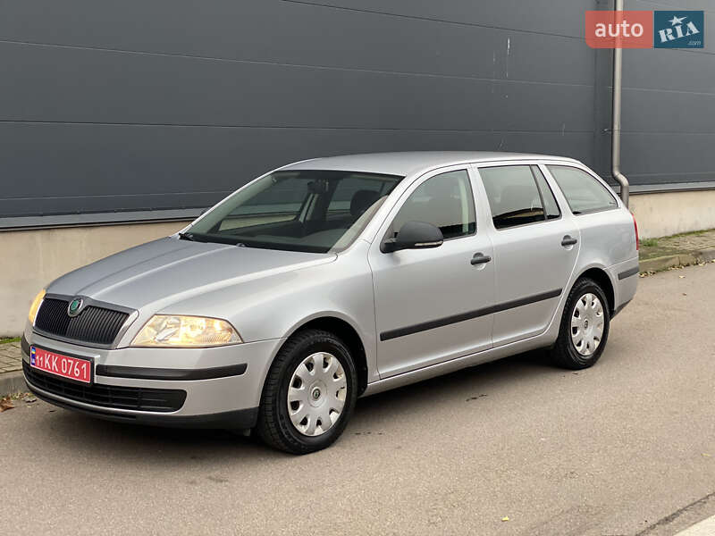 Універсал Skoda Octavia 2012 в Києві фото 46 Універсал Skoda Octavia 2012 в Києві